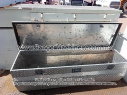 CAMION DE SERVICIO - INTERNATIONAL-4300 SBA 4X2 - 09652 - 16